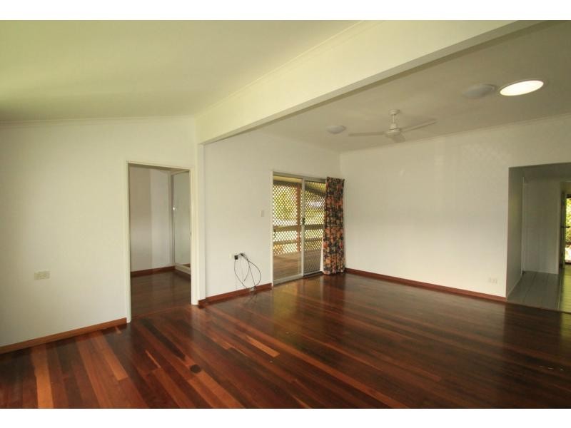 Eumundi QLD 4562