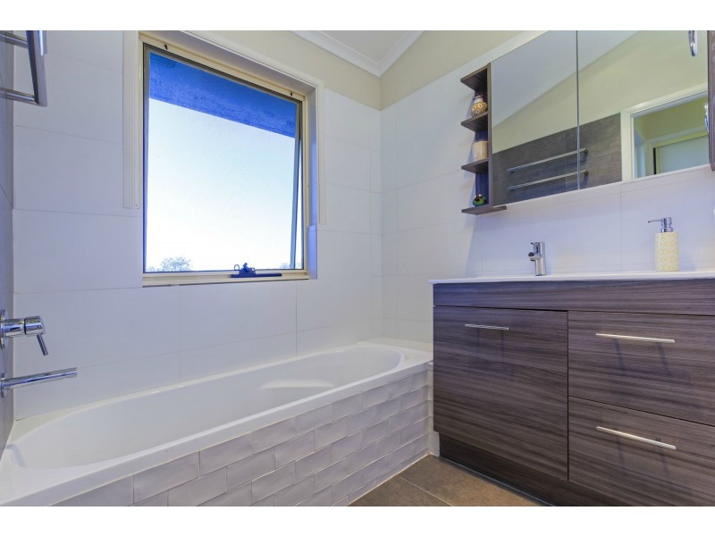 119 Cash Road, Eumundi QLD 4562