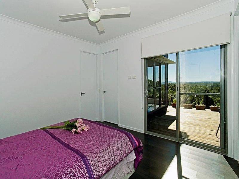18 Clearview Drive, Lake Macdonald QLD 4563