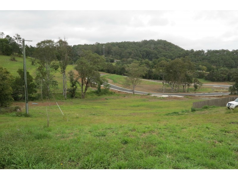 6 Racecourse Rise, Eumundi QLD 4562