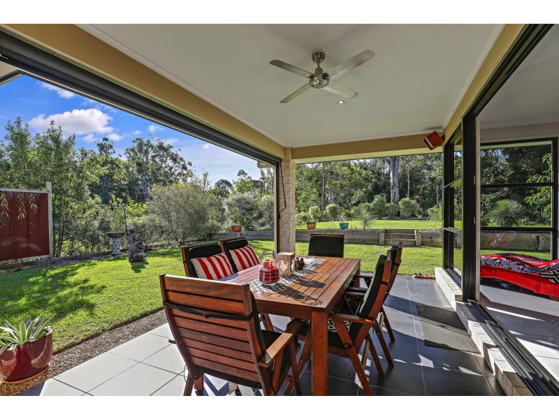 10 Miller Pl, Eumundi QLD 4562