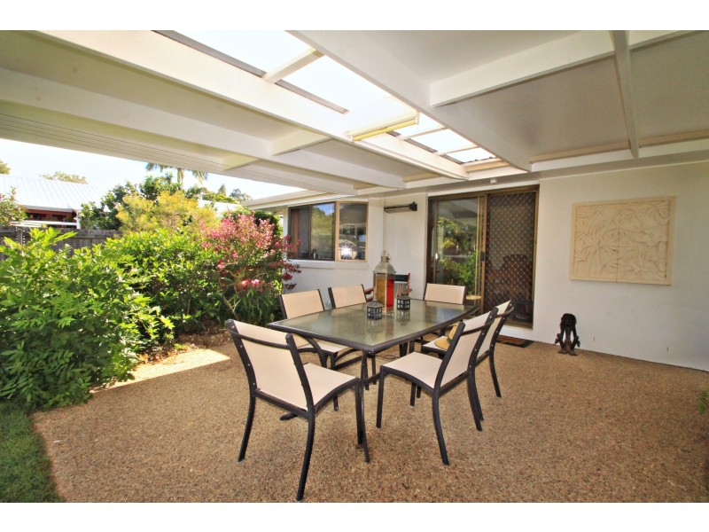 19 Pine St, Cooroy QLD 4563