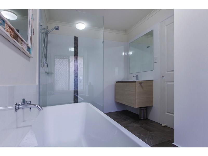 3 Tinaroo Pl, Tewantin QLD 4565