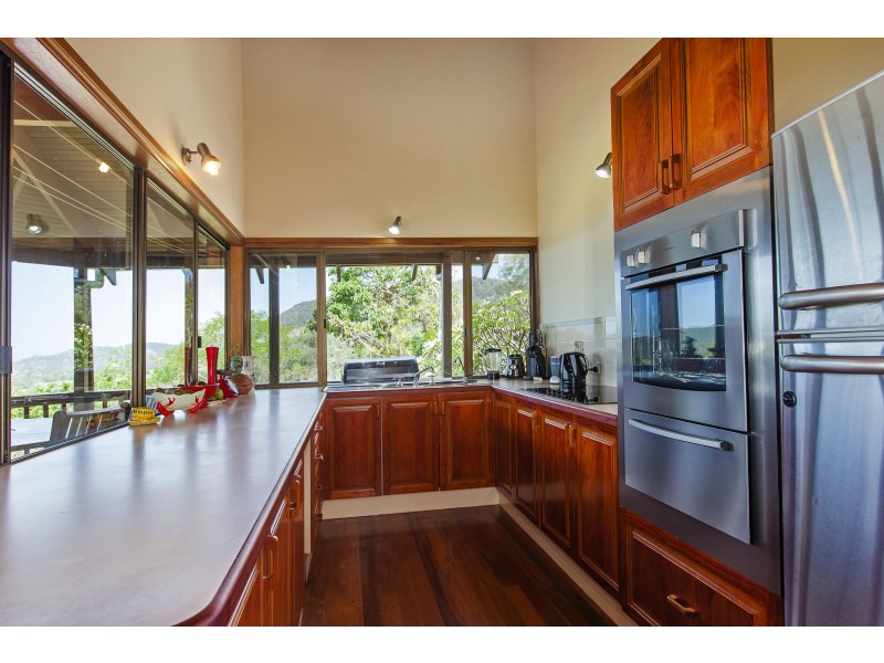 631 Eumundi Kenilworth Rd, Eerwah Vale QLD 4562