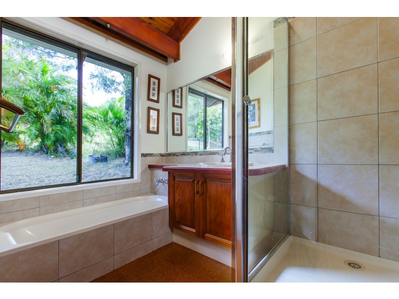 631 Eumundi Kenilworth Rd, Eerwah Vale QLD 4562