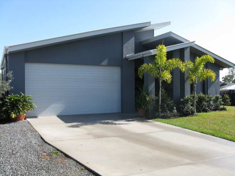 4 Clark Cres, Eumundi QLD 4562