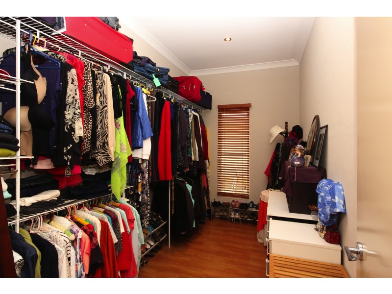 4 Flindersia Dr, Traveston QLD 4570