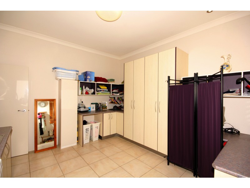 4 Flindersia Dr, Traveston QLD 4570