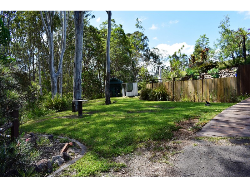21 Outlook Dr, Ninderry QLD 4561