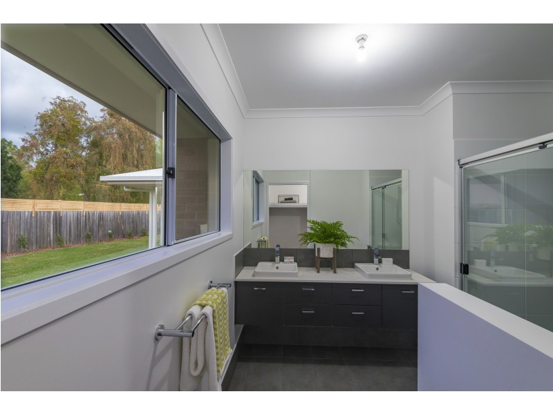 Eumundi QLD 4562
