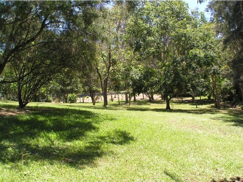 32 Country Road, Palmwoods QLD 4555