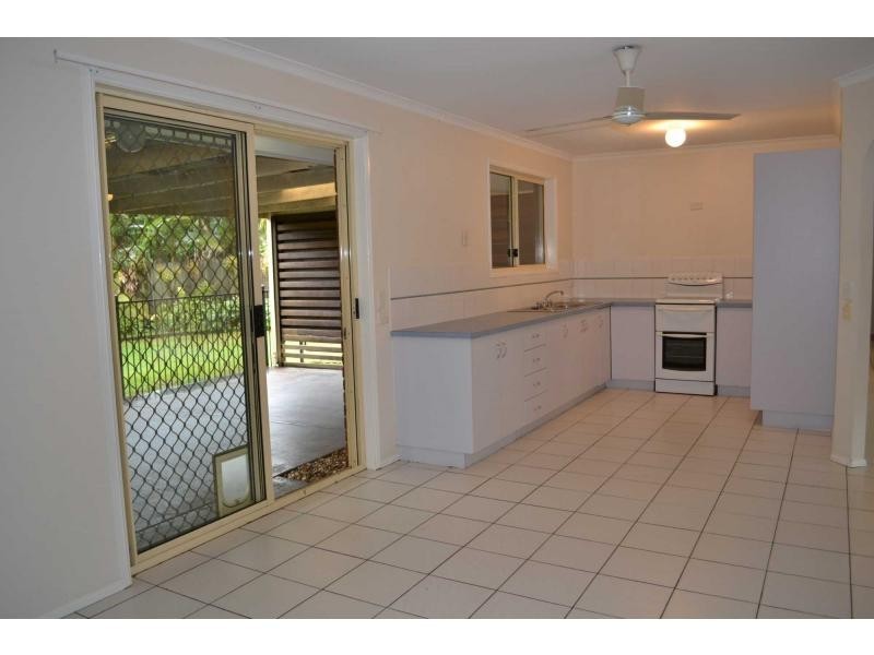 12 Greenlees Court, Palmwoods, Palmwoods QLD 4555