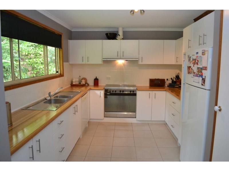 20 Taronga Place, Palmwoods, Palmwoods QLD 4555