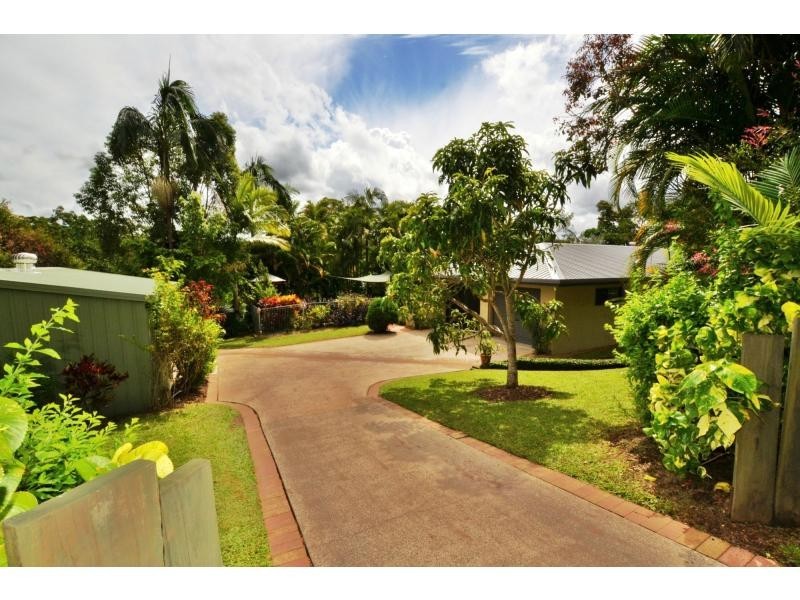 222 Blackall Range Road, Woombye QLD 4559