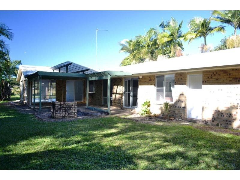 8 SHEKINAH Court, Woombye QLD 4559