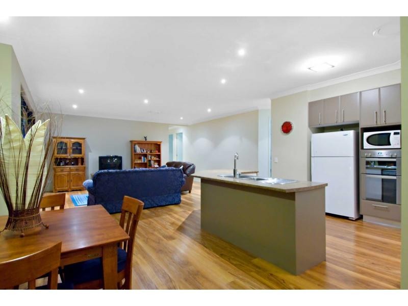 18 CURLEW Court, Maleny QLD 4552