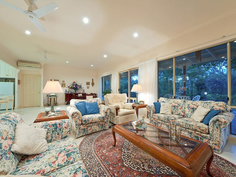 135 Chevallum School Road, Chevallum QLD 4555