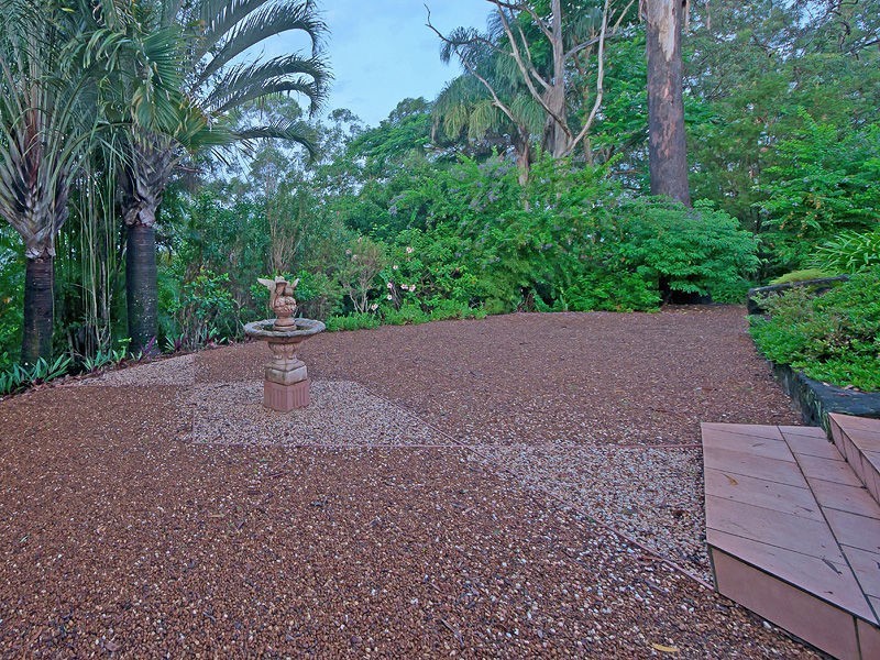 135 Chevallum School Road, Chevallum QLD 4555