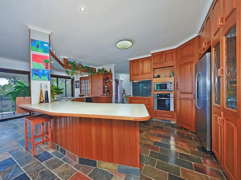 4 Bellwood Court, Kiels Mountain QLD 4559