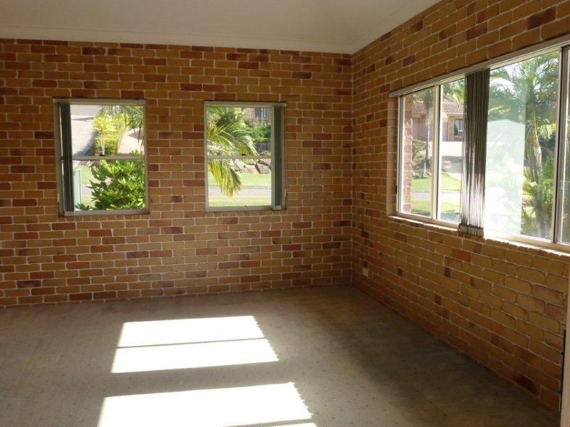 5 Albatross Avenue, Nambour QLD 4560