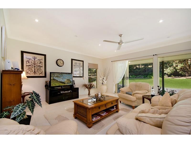 98 Landershute Road, Palmwoods QLD 4555
