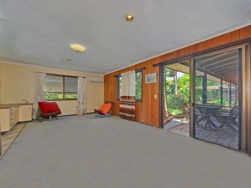 11 Aminga Court, Palmwoods QLD 4555