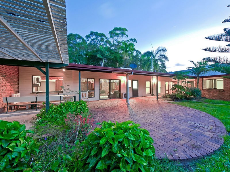 11 Aminga Court, Palmwoods QLD 4555