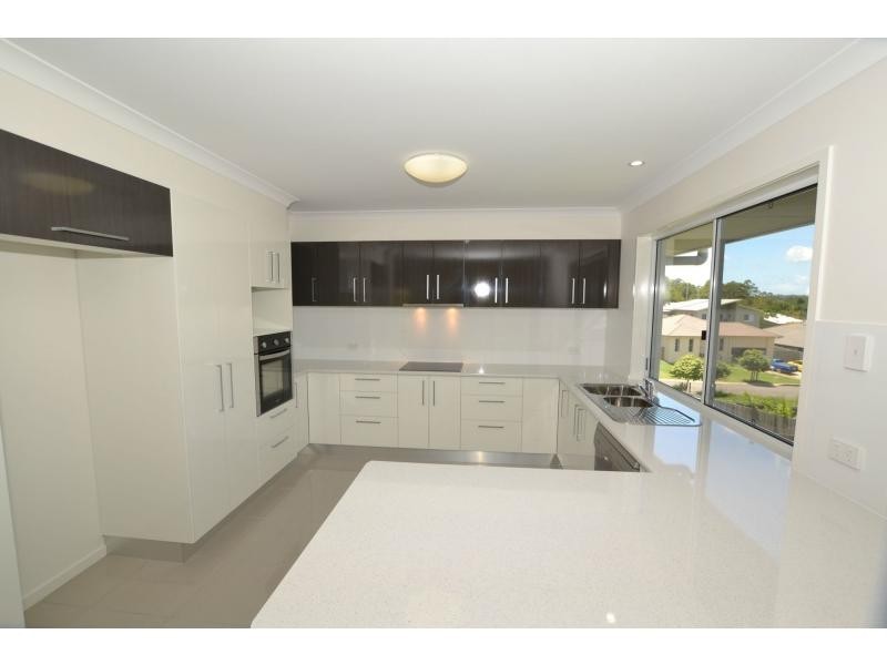 4 Kindal Court, Palmwoods QLD 4555