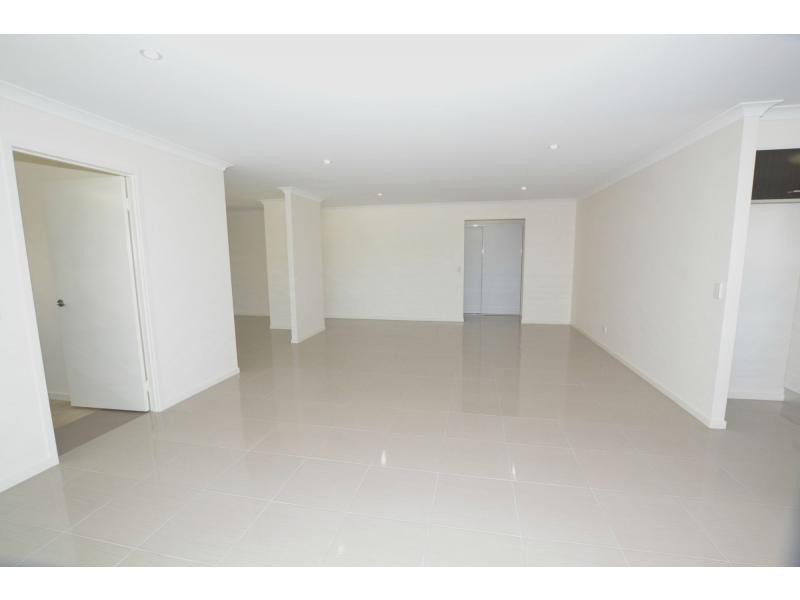 4 Kindal Court, Palmwoods QLD 4555