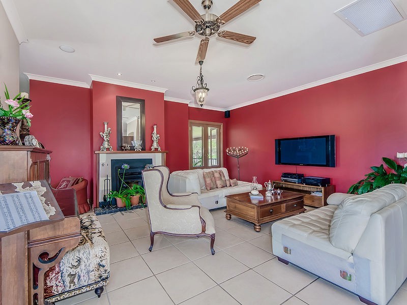 406 Blackall Range Road, Woombye QLD 4559