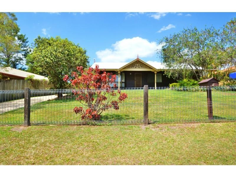 8 Palmgrove Court, Palmwoods QLD 4555