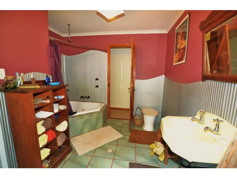 124 Eudlo School Road, Eudlo QLD 4554