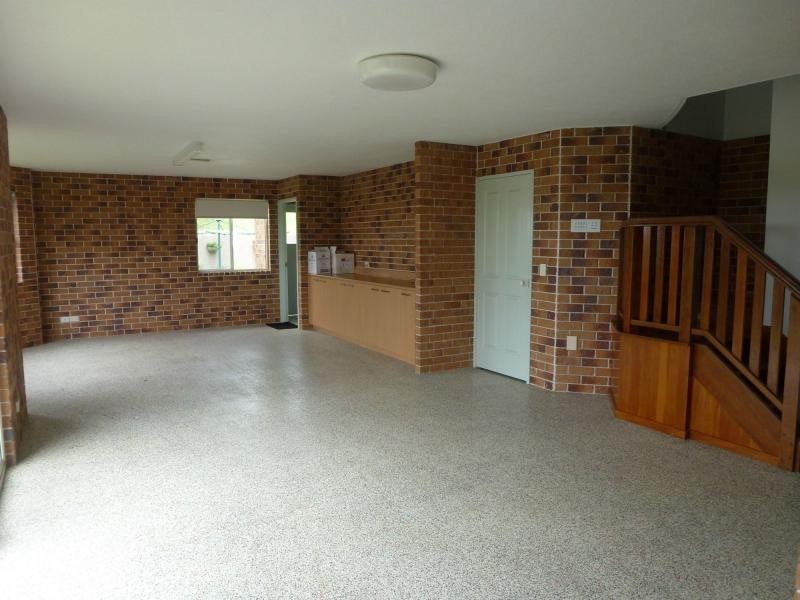 5 Albatross Avenue, Nambour QLD 4560