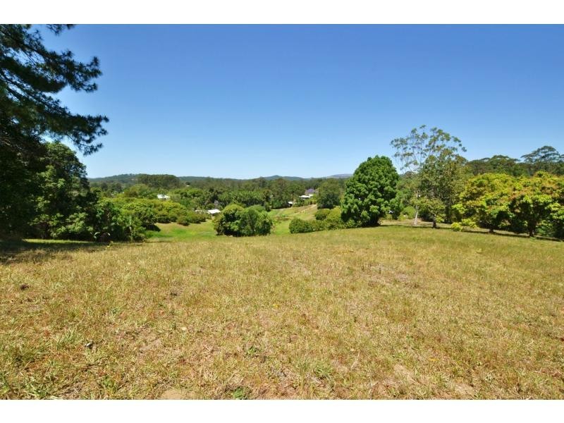 63 Hardings Road, Hunchy QLD 4555