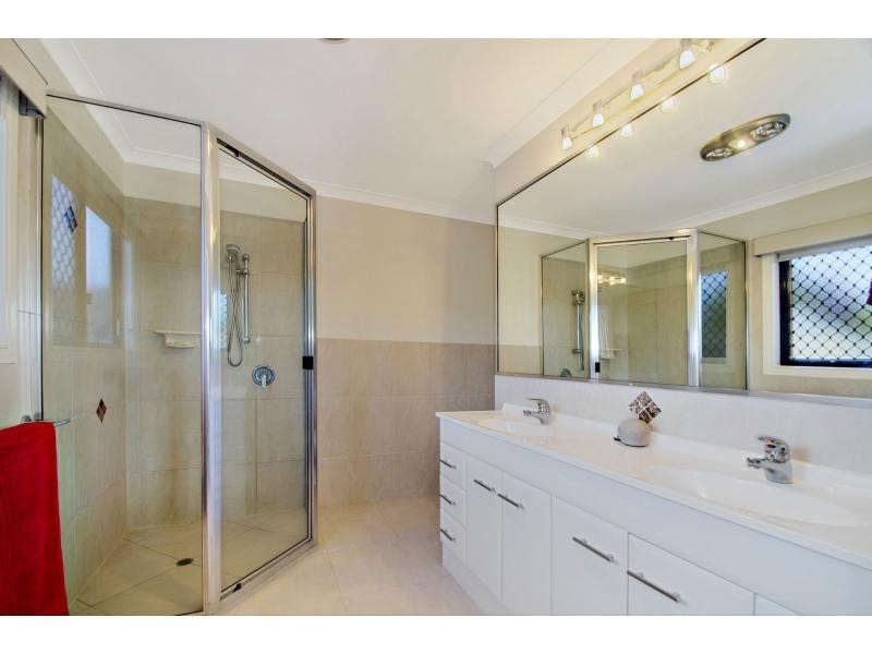 61 Petigrain Avenue, Old Orchard Estate, Palmwoods QLD 4555