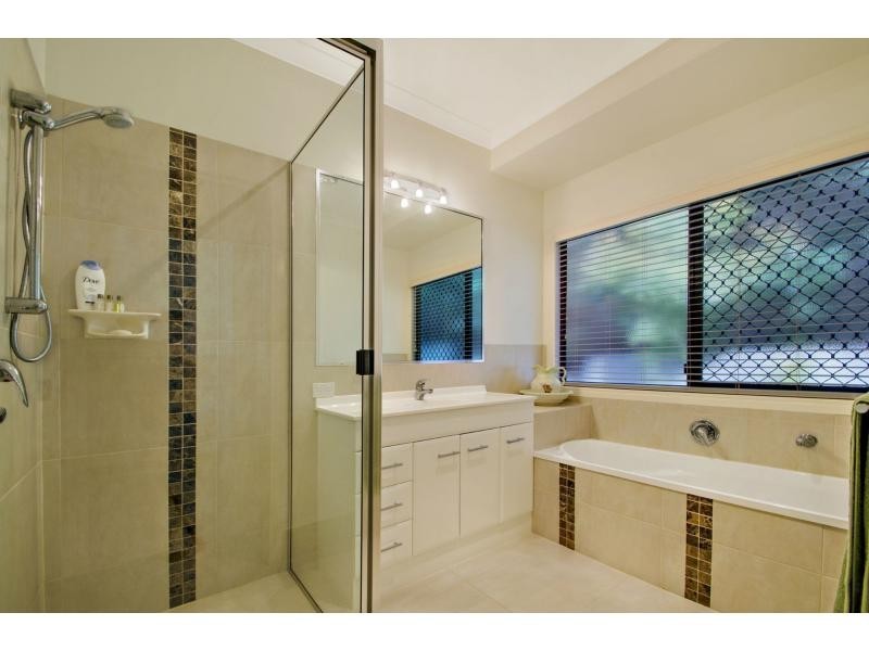 61 Petigrain Avenue, Old Orchard Estate, Palmwoods QLD 4555