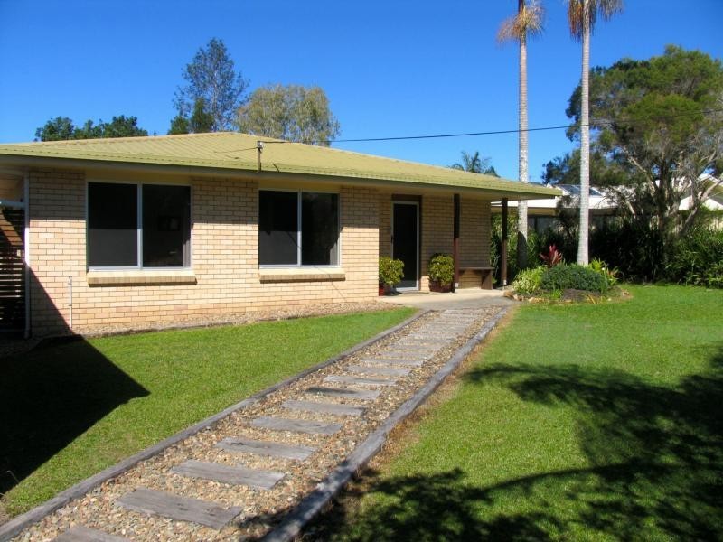 1A Lornal Court, Mooloolah Valley QLD 4553