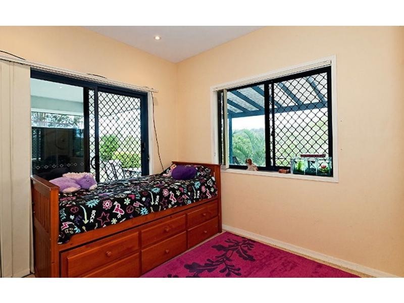 8 The Rivers Edge, Mooloolah Valley QLD 4553