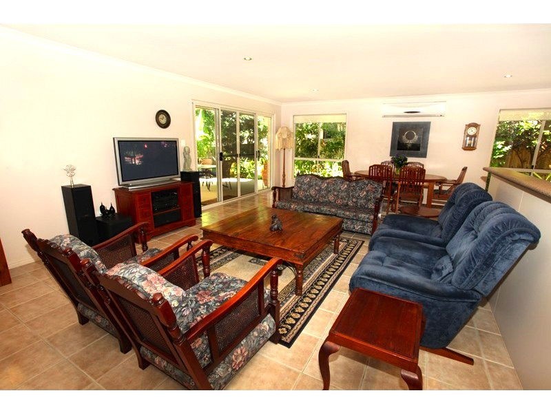 6 Red Ash Court, Palmwoods QLD 4555