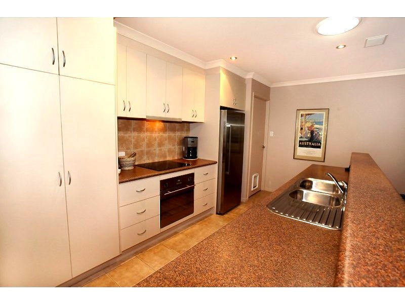6 Red Ash Court, Palmwoods QLD 4555