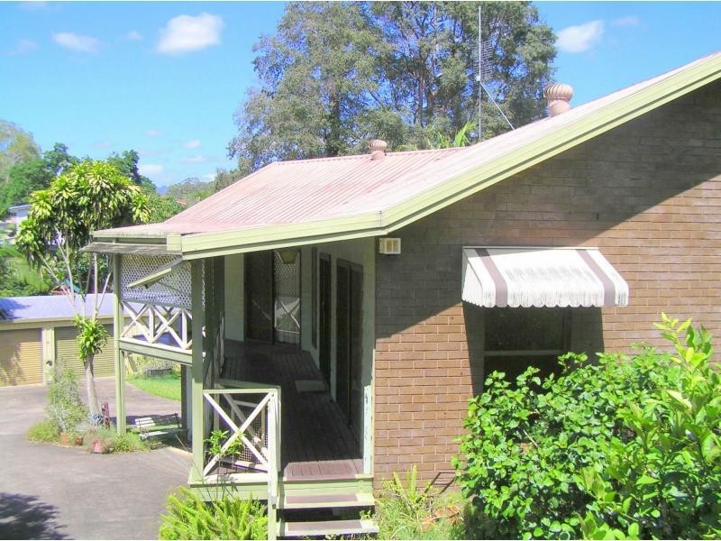 17 Hollygreen Crescent, Palmwoods QLD 4555