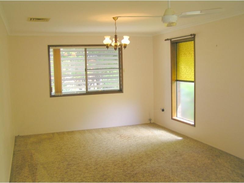 17 Hollygreen Crescent, Palmwoods QLD 4555