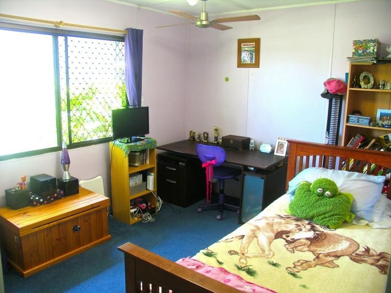 4 Holly Green Crescent, Palmwoods QLD 4555