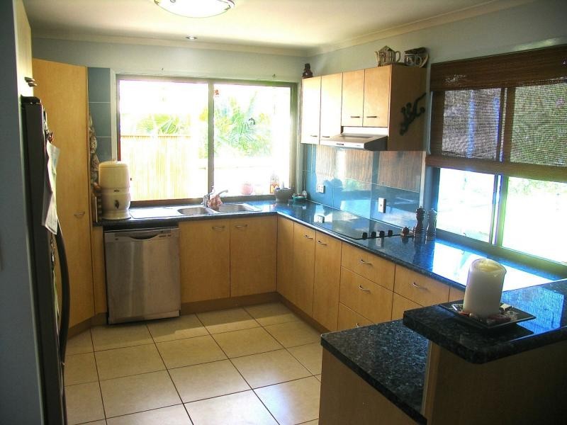 4 Holly Green Crescent, Palmwoods QLD 4555