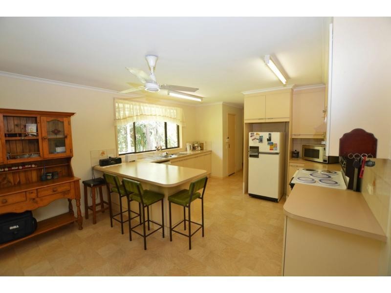 60 Cunning Road, Tanawha QLD 4556