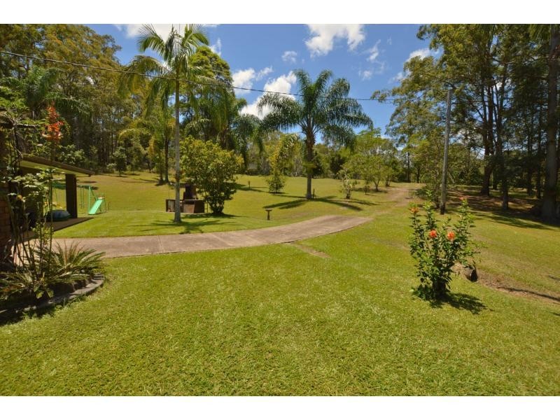 60 Cunning Road, Tanawha QLD 4556