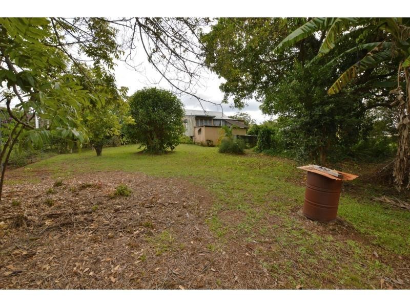 37 MAIN STREET, Palmwoods QLD 4555