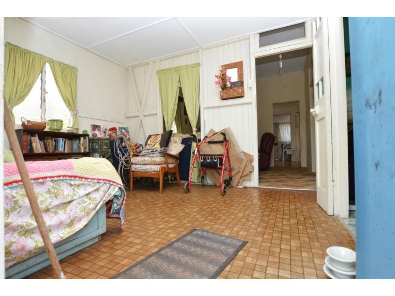 37 MAIN STREET, Palmwoods QLD 4555