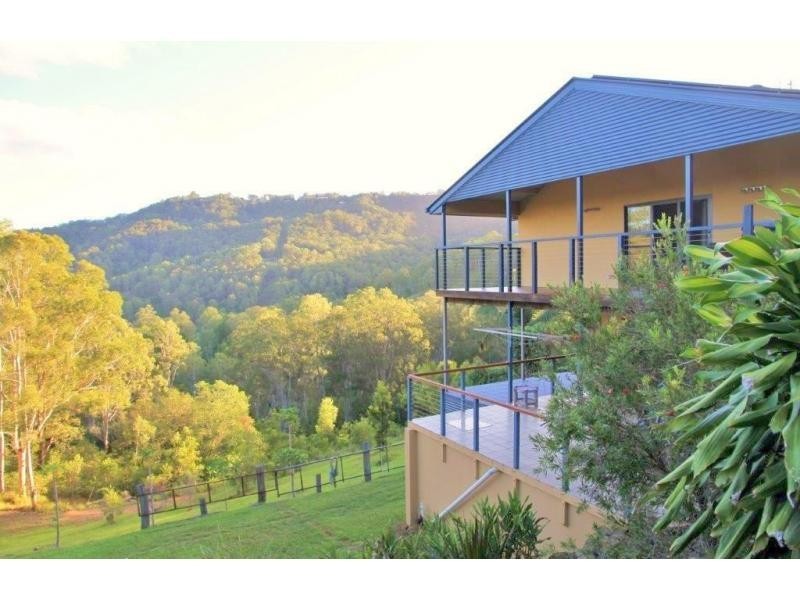 410 Hunchy Road, Hunchy QLD 4555