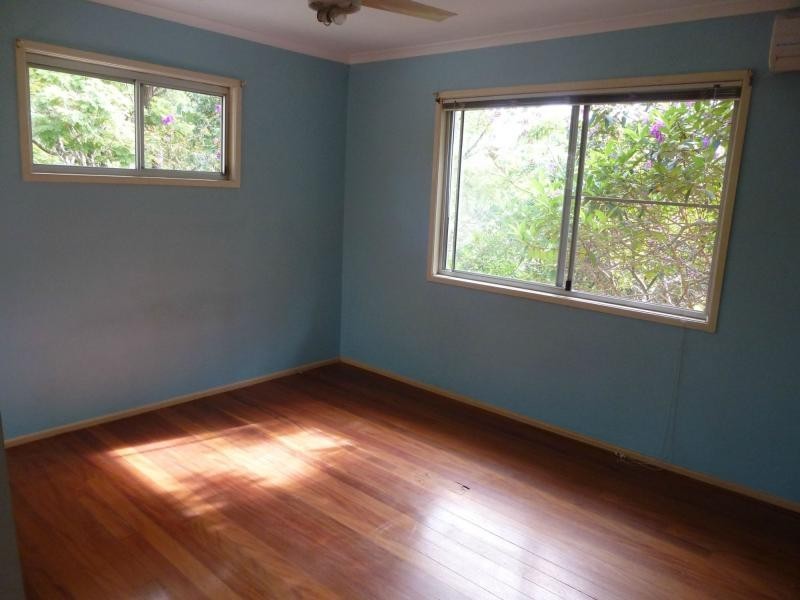 209 Towen Mount Road, Towen Mountain QLD 4560